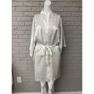 VTG California Dynasty Satin Beaded Appliqué Bridal Lingerie / Sleepwear Peignoi